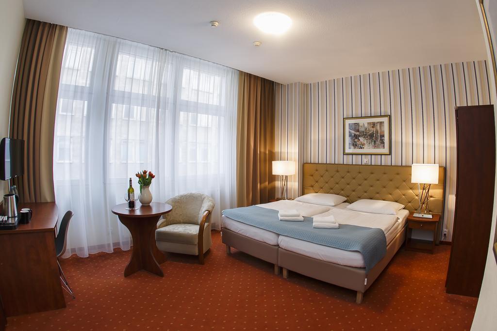 Hotel Gryf Danzica Esterno foto