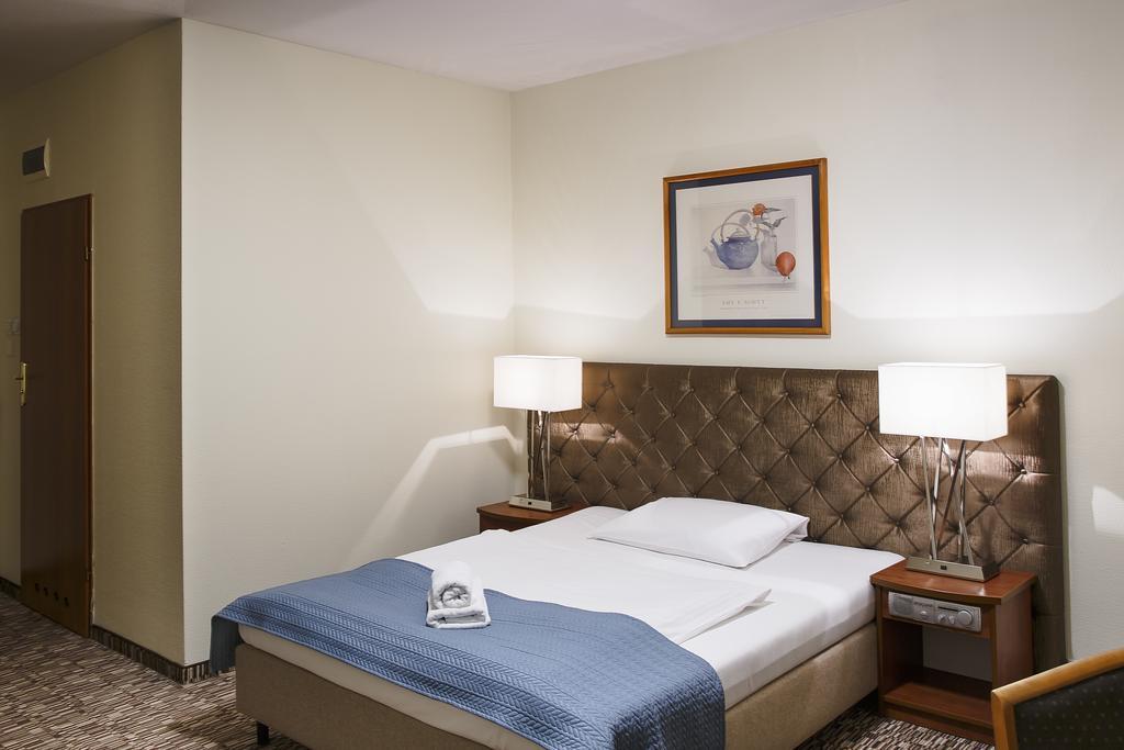 Hotel Gryf Danzica Esterno foto
